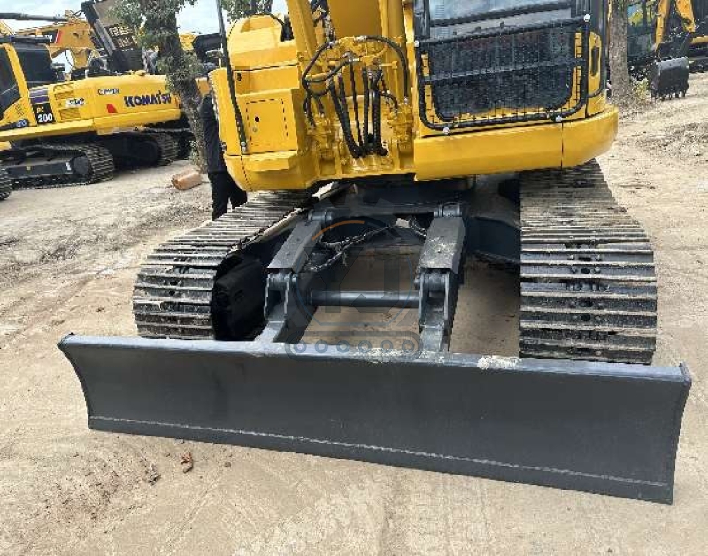 Japanese Used Komatsu Excavator PC128US Repossessed Mini Crawler