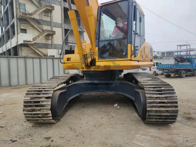 Good Quality Used Excavators komatsu Pc300-7 Japan Brand Second Hand Crawler Excavator 30ton Large Machine Cheap Price for Sale