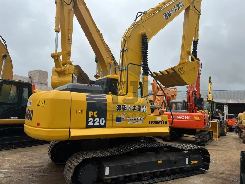 Original 22 Ton Second Hand Secondhand Used komatsu  Pc220-7 Excavator Digger for Sale