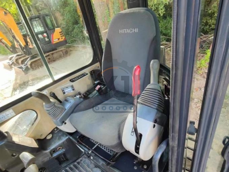 5 ton Used Hitachi Excavator ZX50U Old Mini Hydraulic Crawler Yanmar 4TNV88 Engine