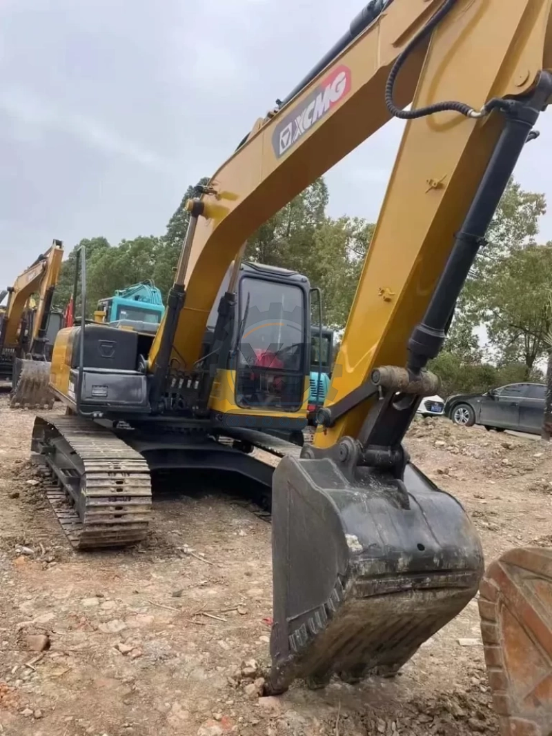 Used 15ton XCMG XE150D Medium EXCAVATOR