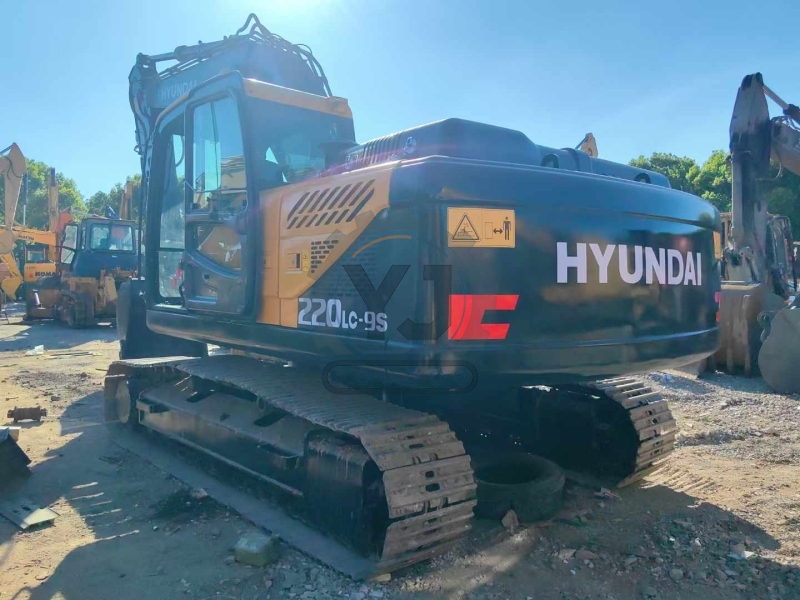 Korean brand Hyundai 220 stable performance good quality adapt to a variety of harsh environments cheap price 