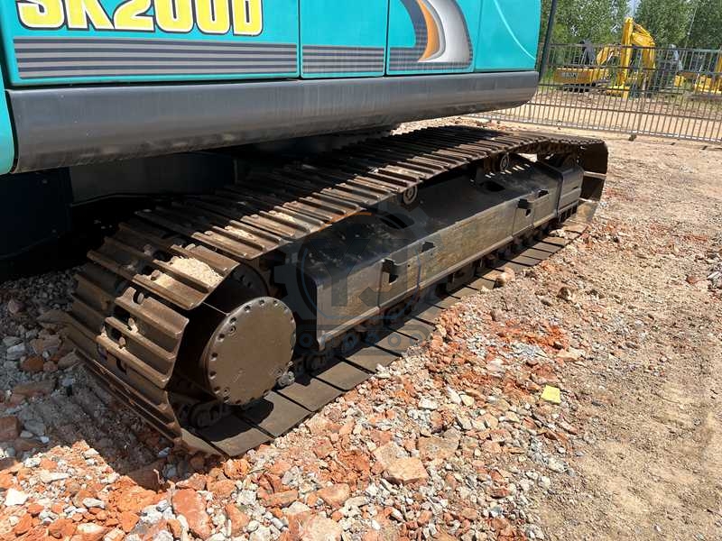 Good condition Used Excavator Kobelco SK200D for sale