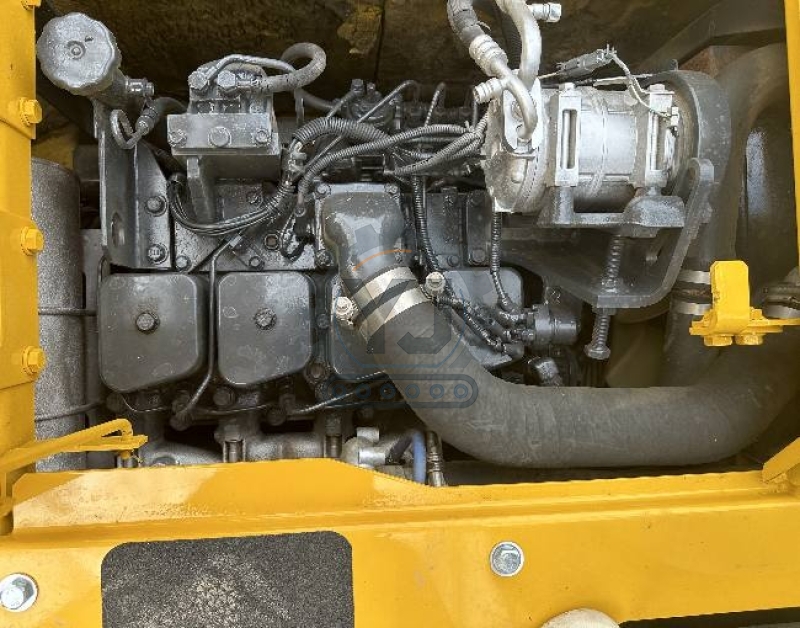 Japanese Used Komatsu Excavator PC128US Repossessed Mini Crawler