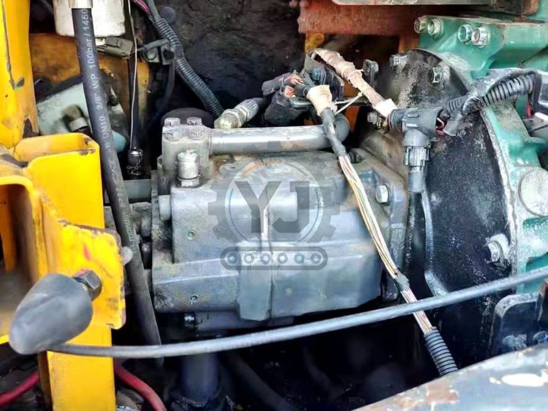Volvo crawler EC80D used excavator for sale in China