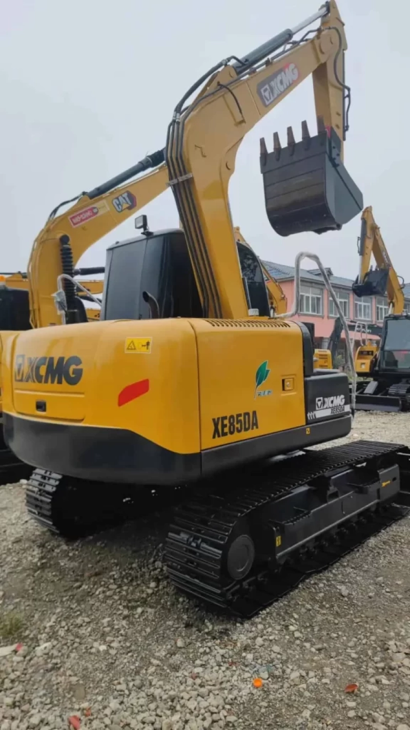 Used 8.5ton XCMG 85D Mini EXCAVATOR