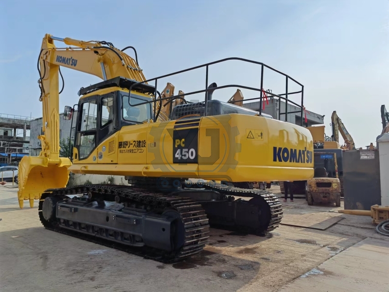 Used Japan Second Hand Komatsu PC450-7 Digger 45 Ton Excavator Machine